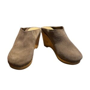 No. 6 Brown New School Wedge Clogs Tan/Beige Size 8